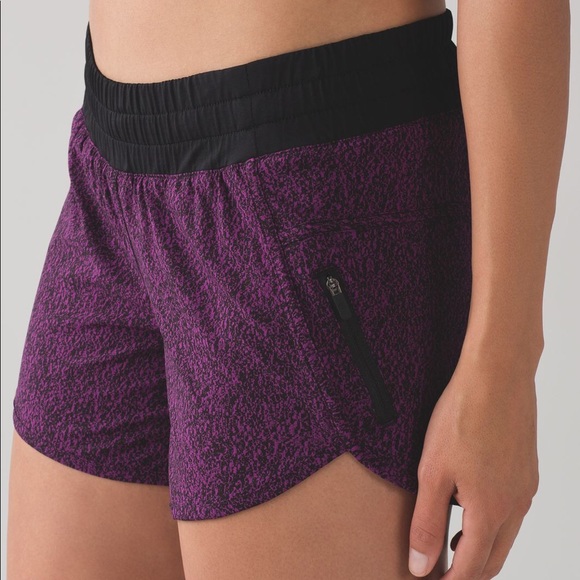 lululemon athletica Pants - lululemon tracker iv short